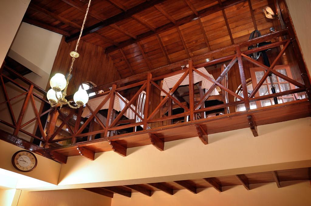 Primrose Inn Kandy Bagian luar foto