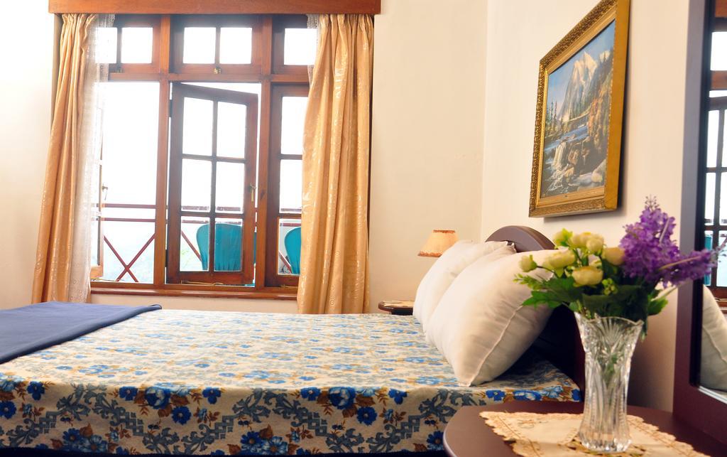 Primrose Inn Kandy Bagian luar foto