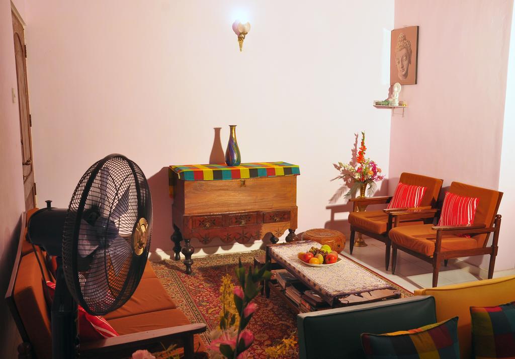 Primrose Inn Kandy Bagian luar foto