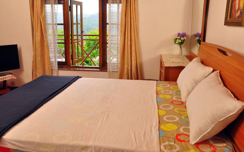 Primrose Inn Kandy Bagian luar foto