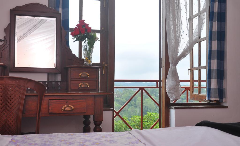 Primrose Inn Kandy Bagian luar foto