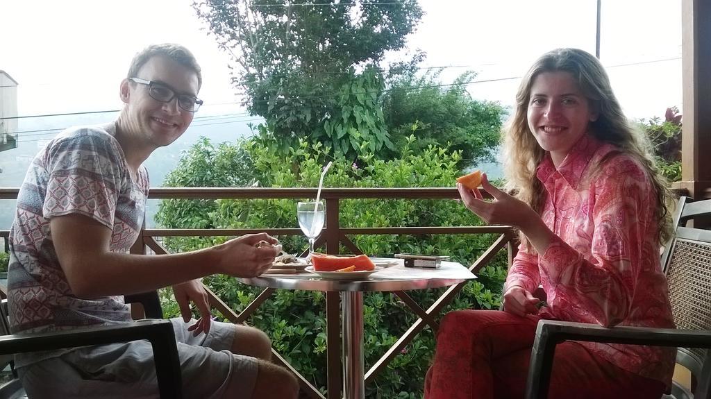 Primrose Inn Kandy Bagian luar foto